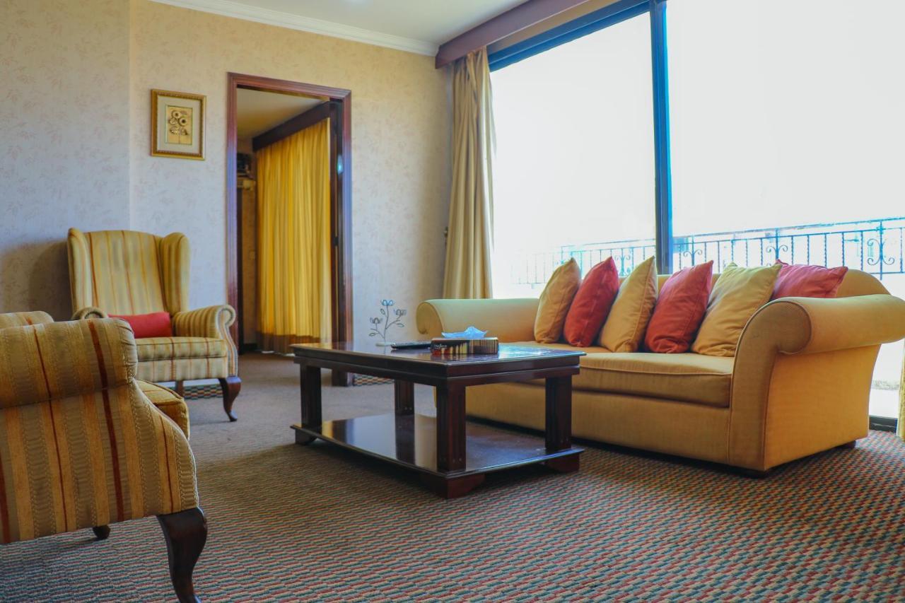 Grand Suites Hotel Beirut Exterior photo